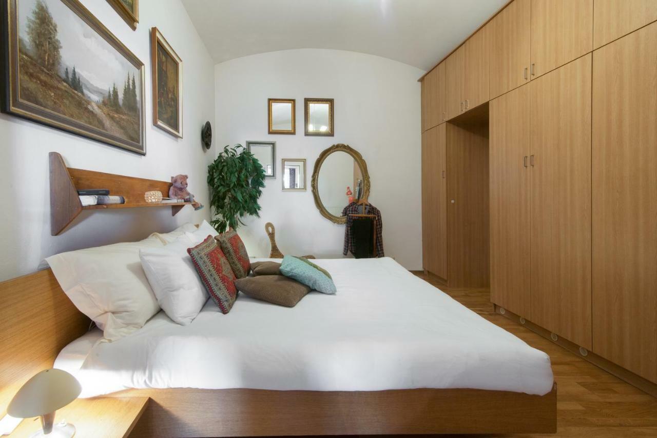 Victoria Design Stays - Apartment Rehorova Praha Eksteriør bilde