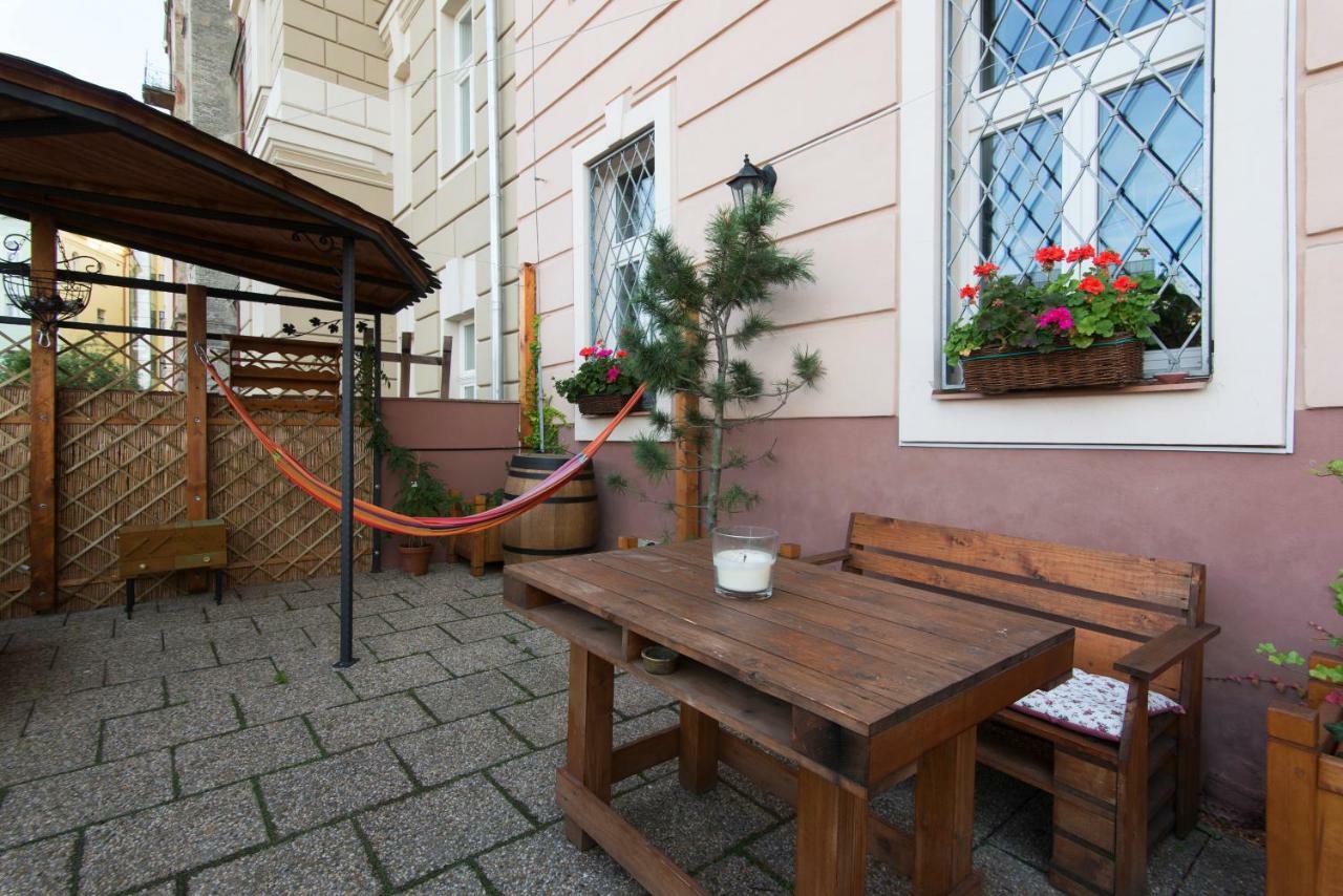 Victoria Design Stays - Apartment Rehorova Praha Eksteriør bilde